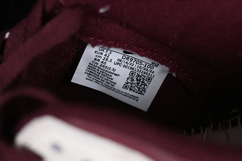 All Categories Nk SB Dunk Series Nk SB Dunk Low Low-top sneakers K version Nk Dunk Low Burgundy Valentine's Day SB low-top sports and leisure sneakers DR9705-100